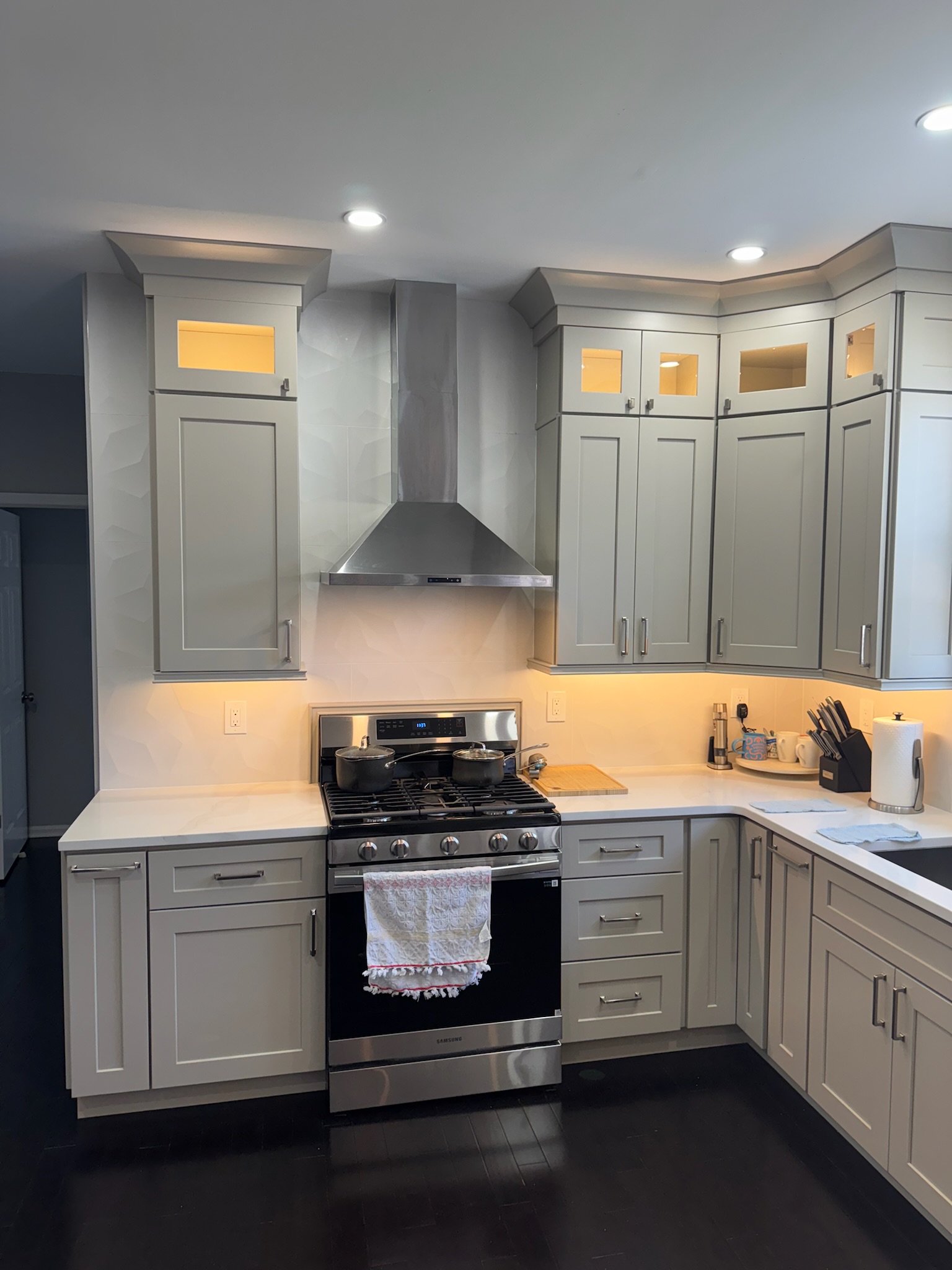 Modern Farmhouse Kitchen — Photo 4